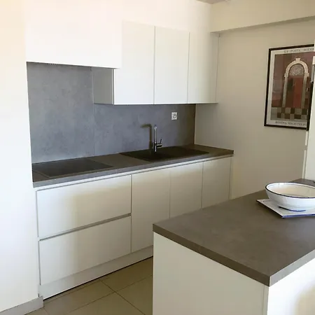 Bel Air - Renovated With Panoramic Sea View T61 Apartment